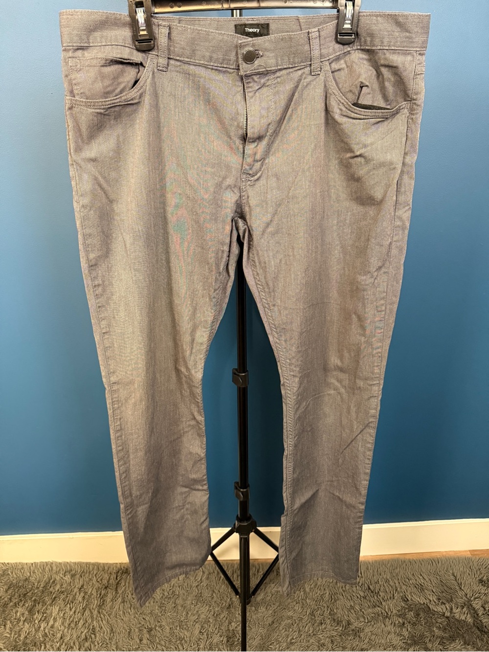 Theory Men's Light Gray Straight Leg Dress Pants
